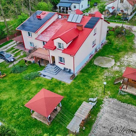 Gospodarstwo Agroturystyczne Pod Lasem Maria Plazio Narol Esterno foto