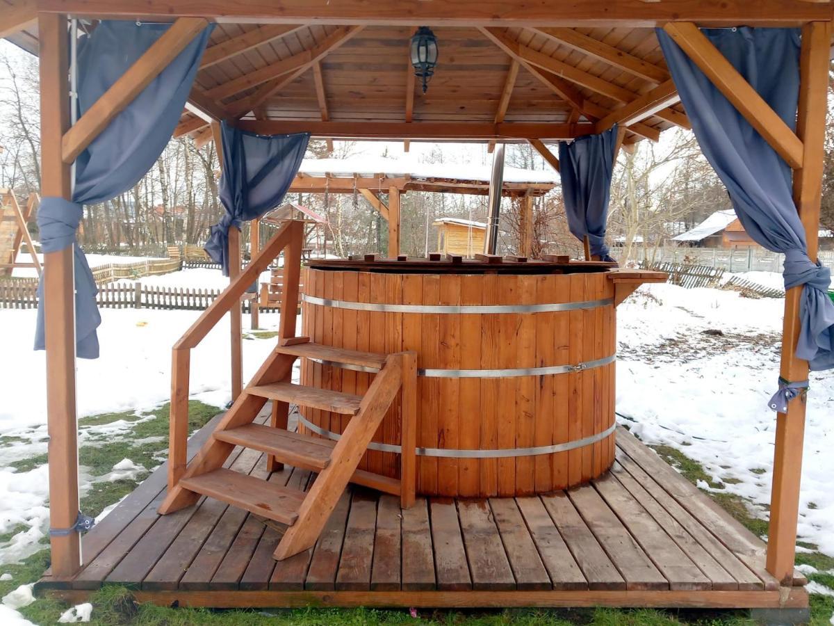 Gospodarstwo Agroturystyczne Pod Lasem Maria Plazio Narol Esterno foto