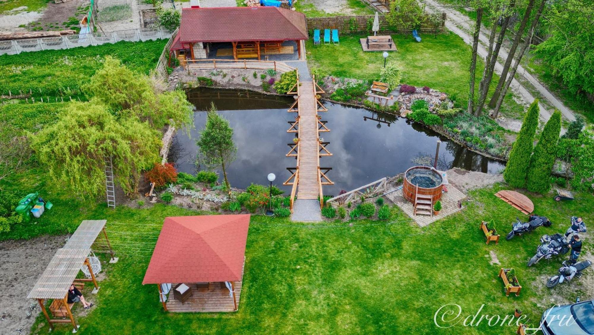 Gospodarstwo Agroturystyczne Pod Lasem Maria Plazio Narol Esterno foto